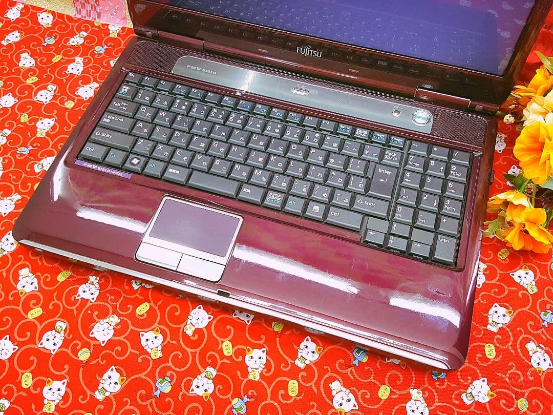 極上品/美品/大容量SSD256新Win11搭載！ワインレッド色/動画&画像編集