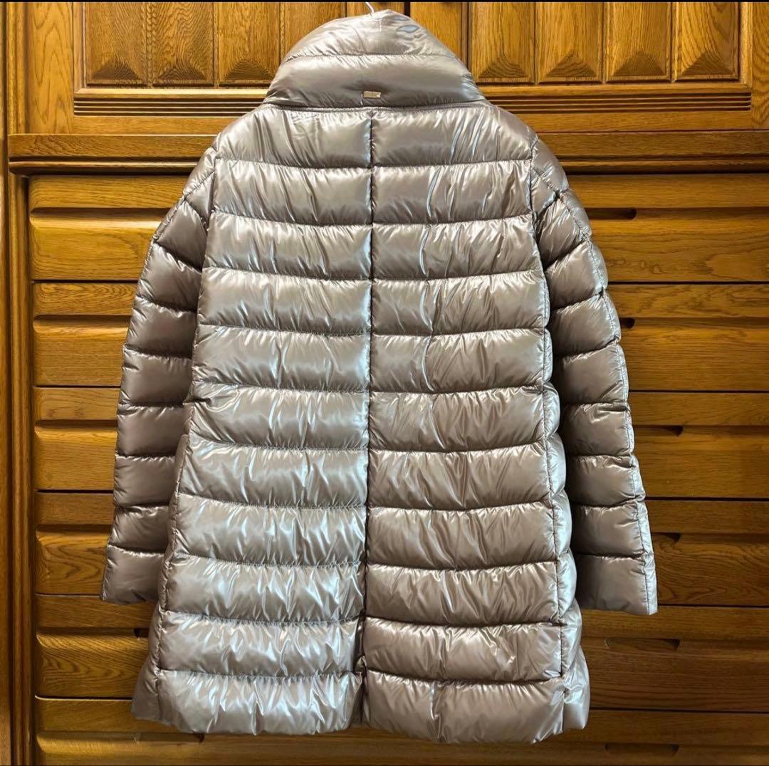 Herno ヘルノ 超軽量ダウン 44 大きいサイズ