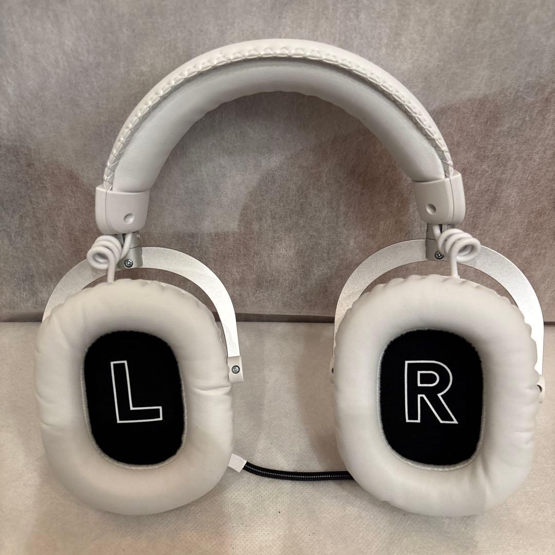 63. Logitech G PRO X ゲーミングヘッドセット ホワイト