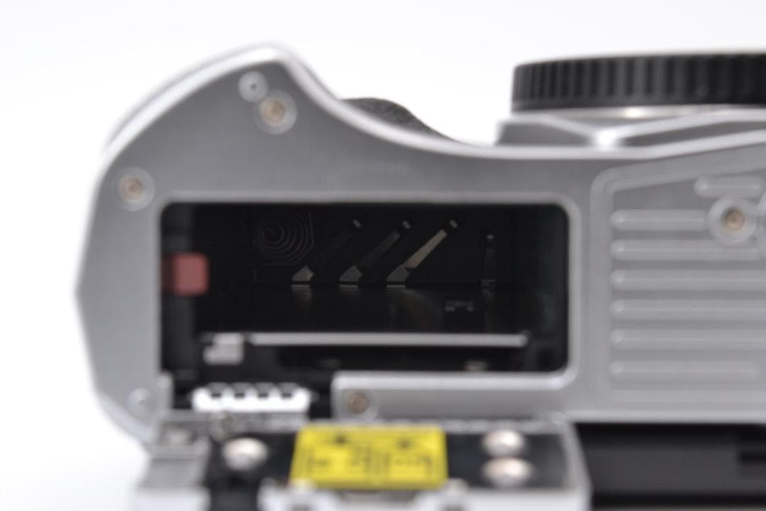 ■ ほぼ新品 ■ オリンパス　OM-D E-M10 Mark Ⅳ ボディ