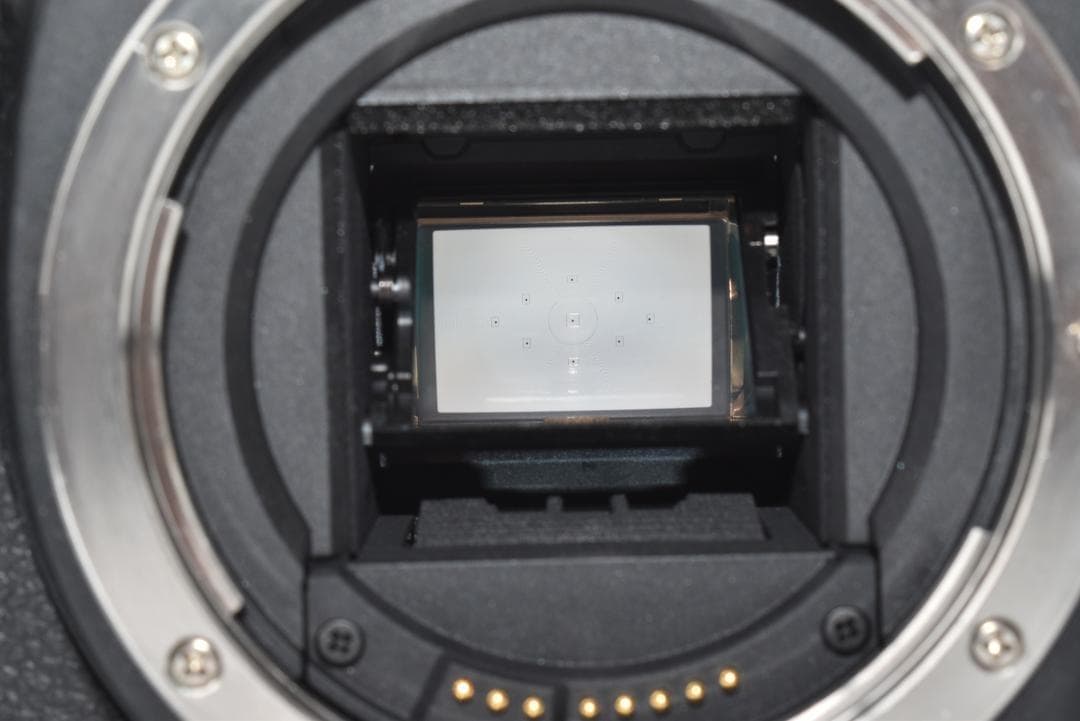 Canon キャノン EOS Kiss X4 標準ズームキット