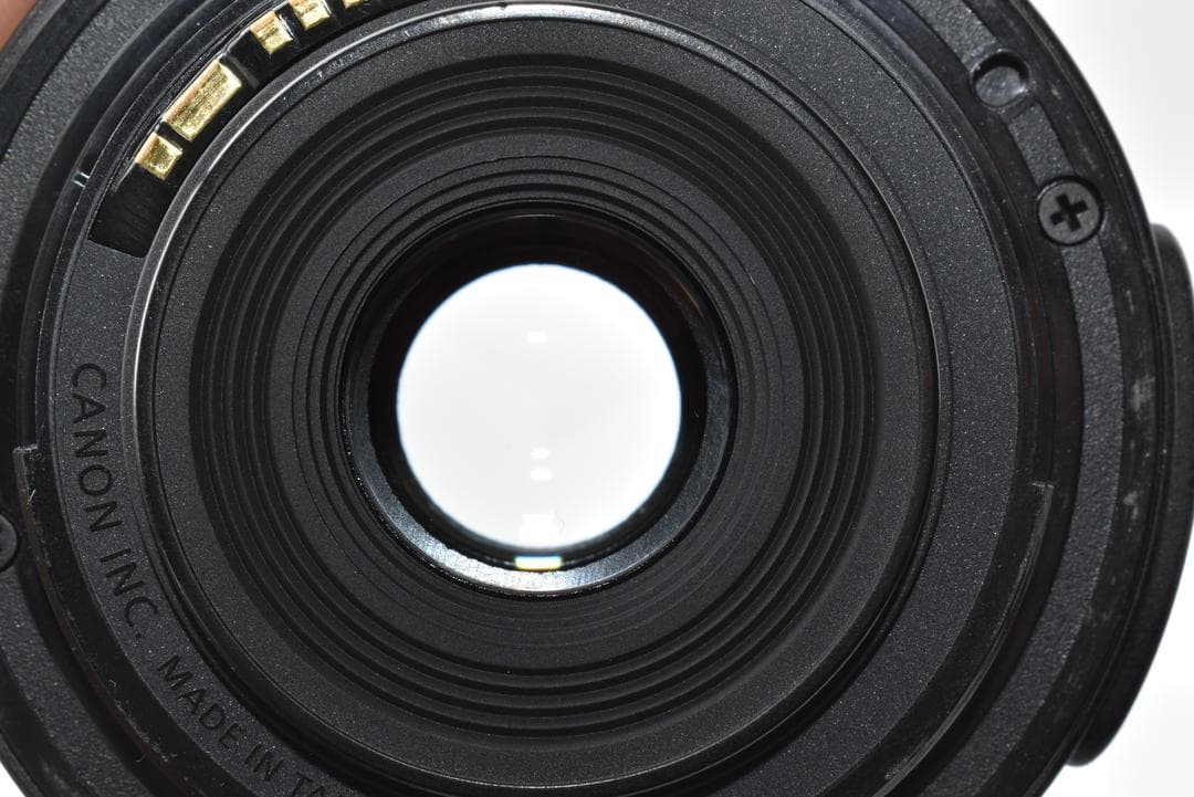 Canon キャノン EOS Kiss X4 標準ズームキット