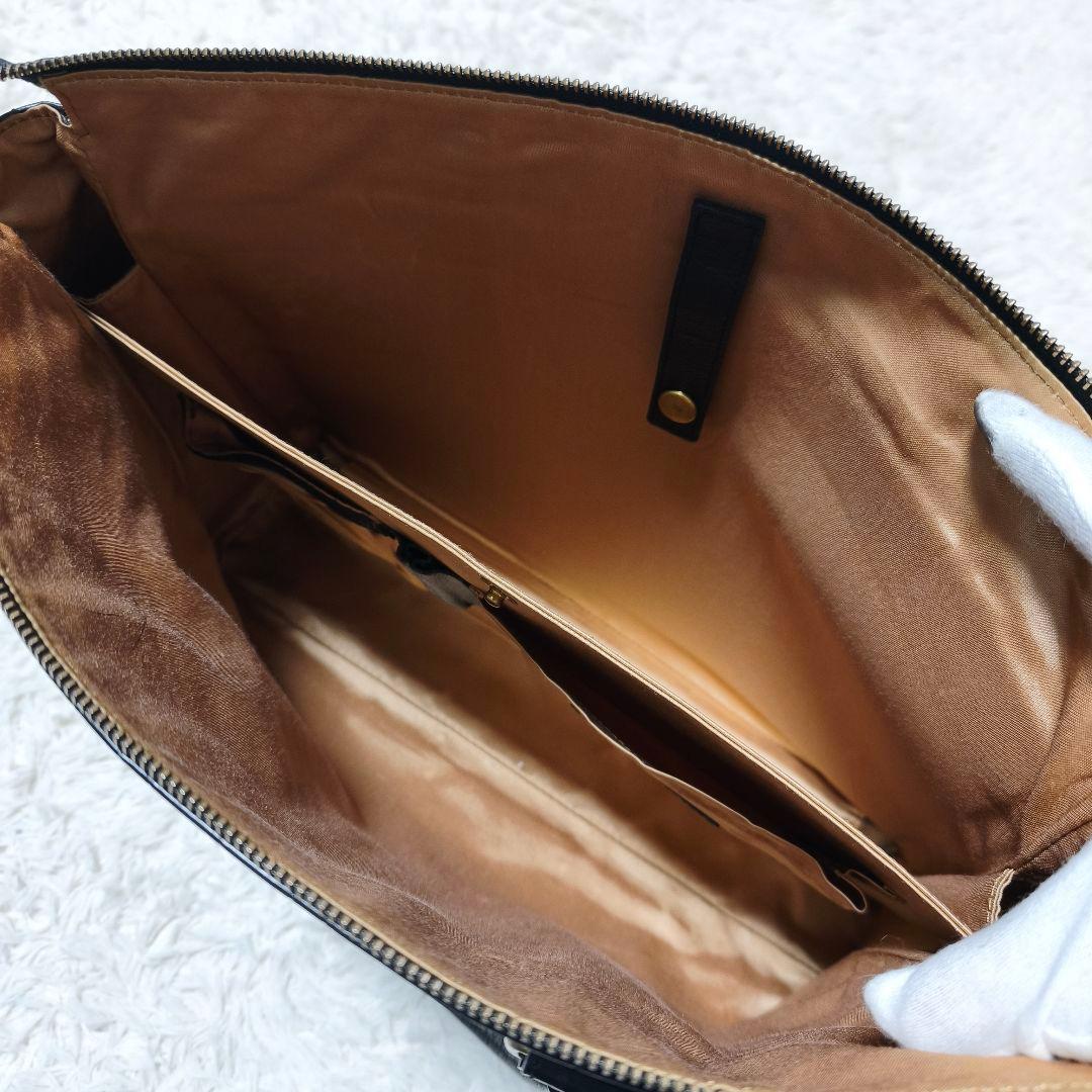 サマンサキングス クロコ型押し レザー ビジネスバッグ ブラック A4 PC収納