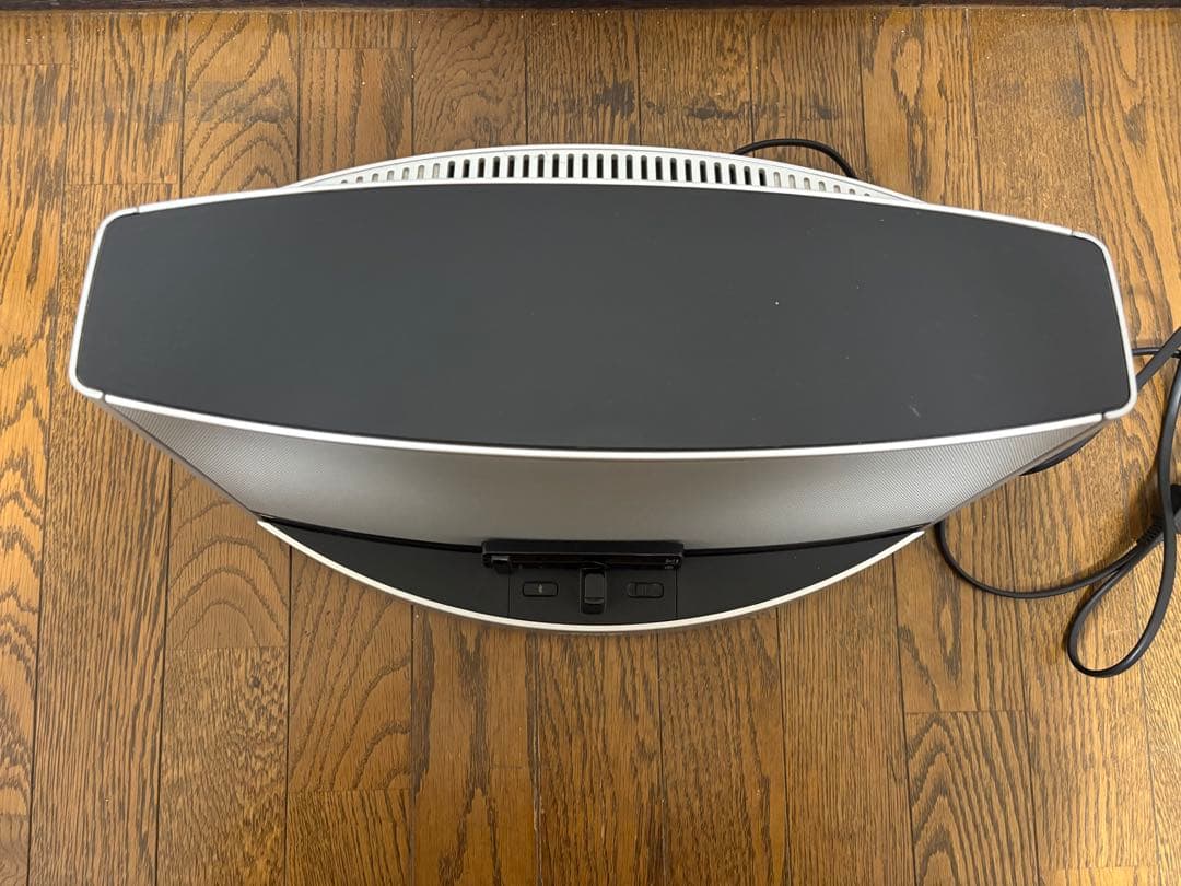 塚本　Bose SoundDock 10 シルバー