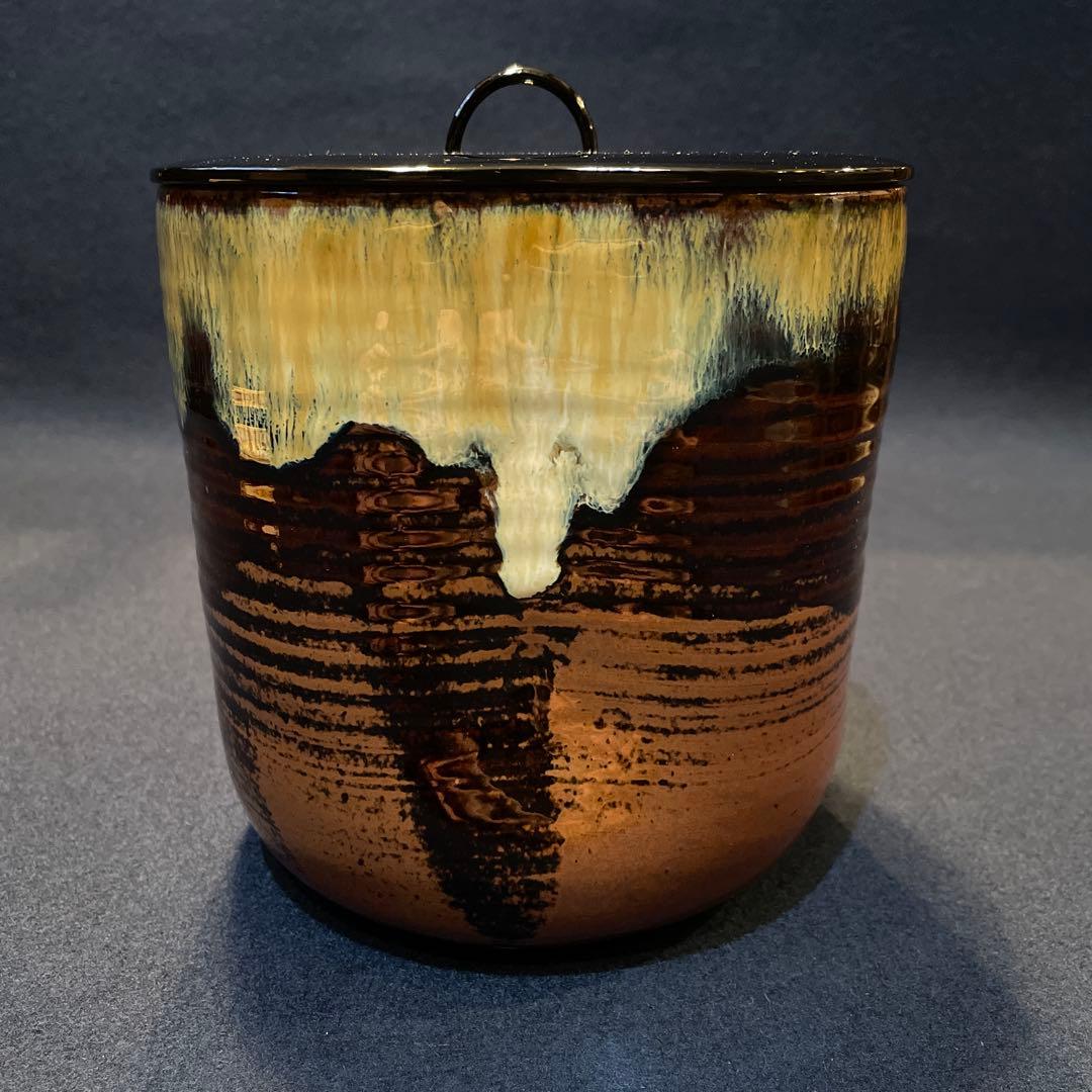 遠州七窯の一つでもある『高取焼の水指』【鬼丸 雪山】の作品です。共箱※美品茶道具