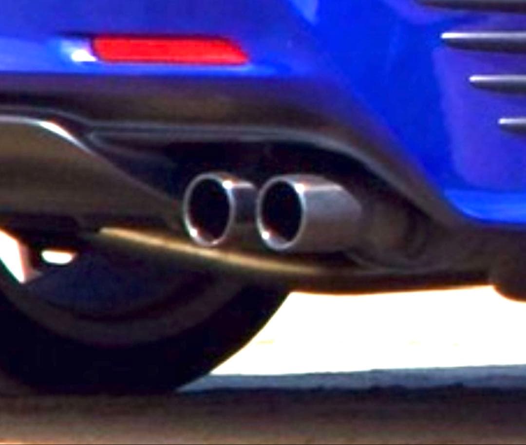 ユ*ト様 レクサスIS TRD スポーツマフラー