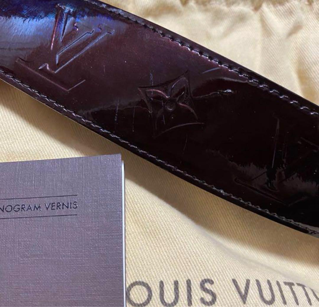 Louis Vuitton バーガンディ ベルト