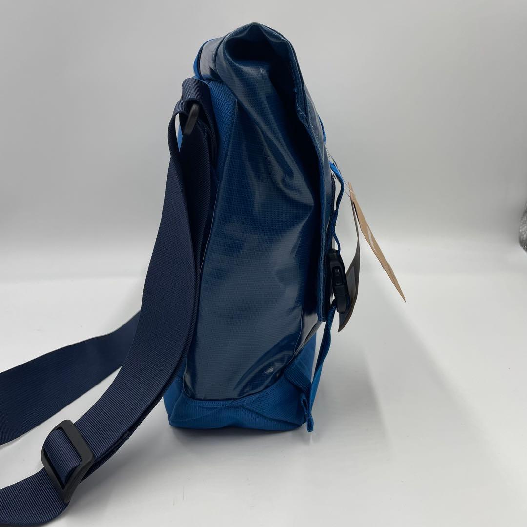 【新品未使用　廃盤品　激レア】パタゴニア　ブラックホール　メッセンジャーバッグ