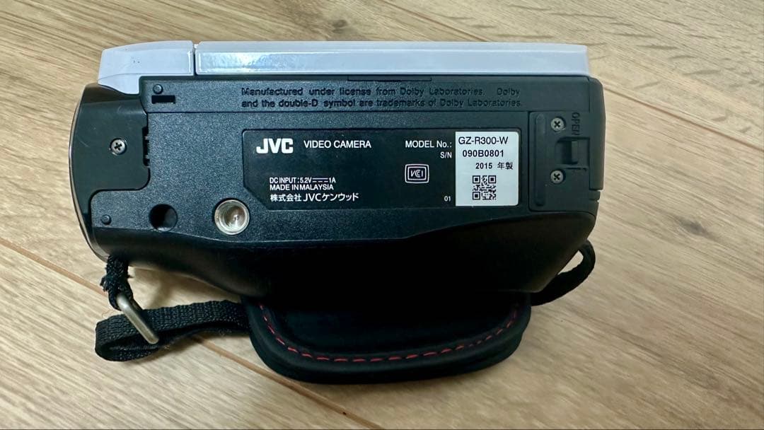 エブリオ　JVC gz-r300-t ハイビジョンメモリームービー