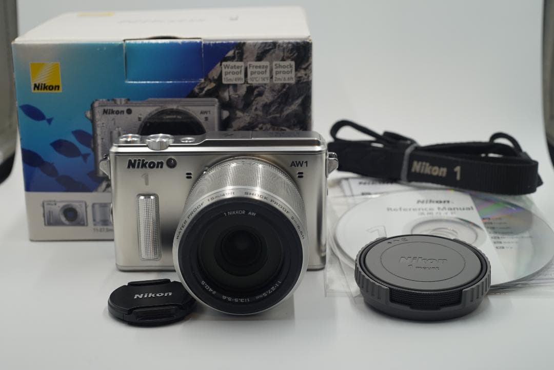美品　NIKON １　AW1 nikkor 11-27.5mm F3.5-5.6