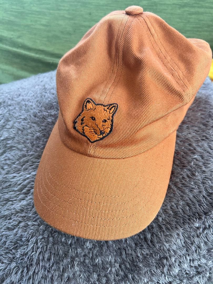 メゾンキツネ　キャップ
