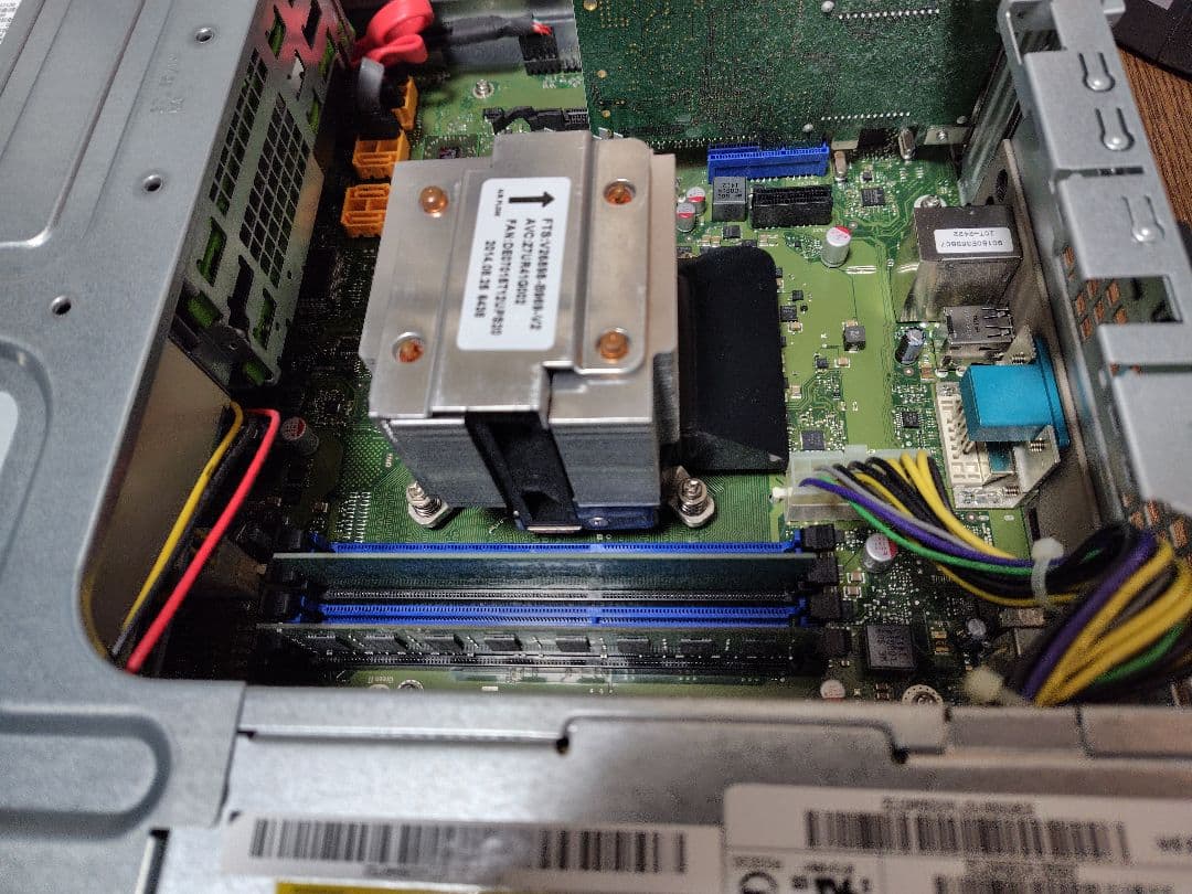 PRIMERGY MX130 S2 OSレスタイプ PYM132ZD2UとPT3