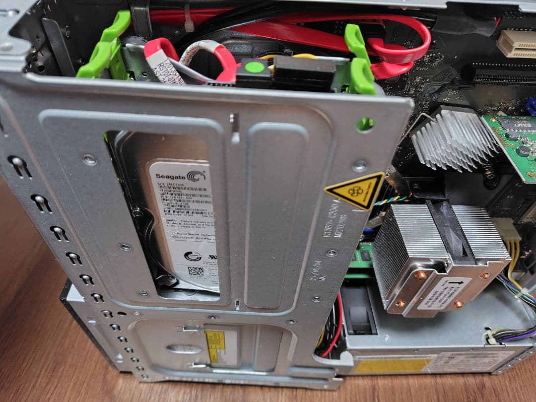 PRIMERGY MX130 S2 OSレスタイプ PYM132ZD2UとPT3