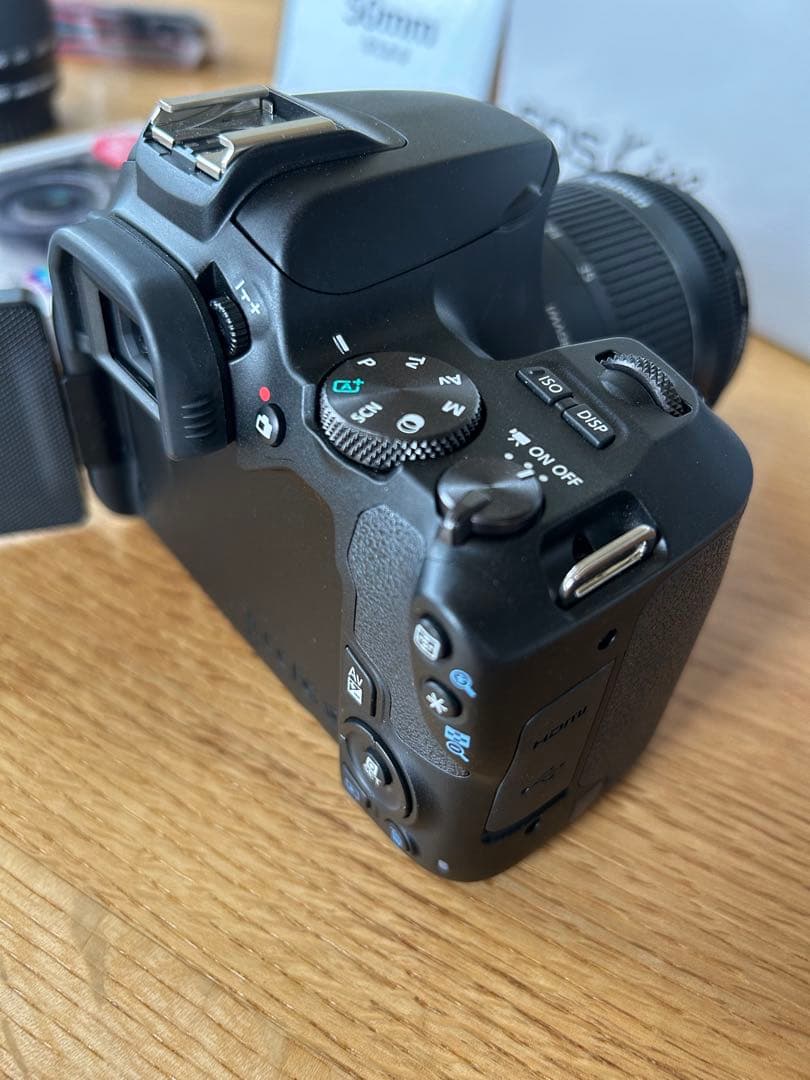 Canon EOS Kiss X10 デジタル一眼レフ