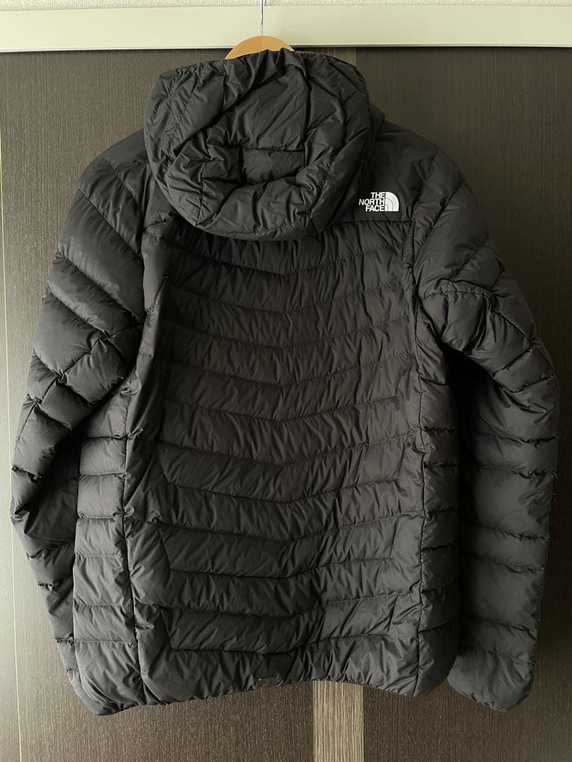 THE NORTH FACE サンダーフーディーLサイズブラックダウン