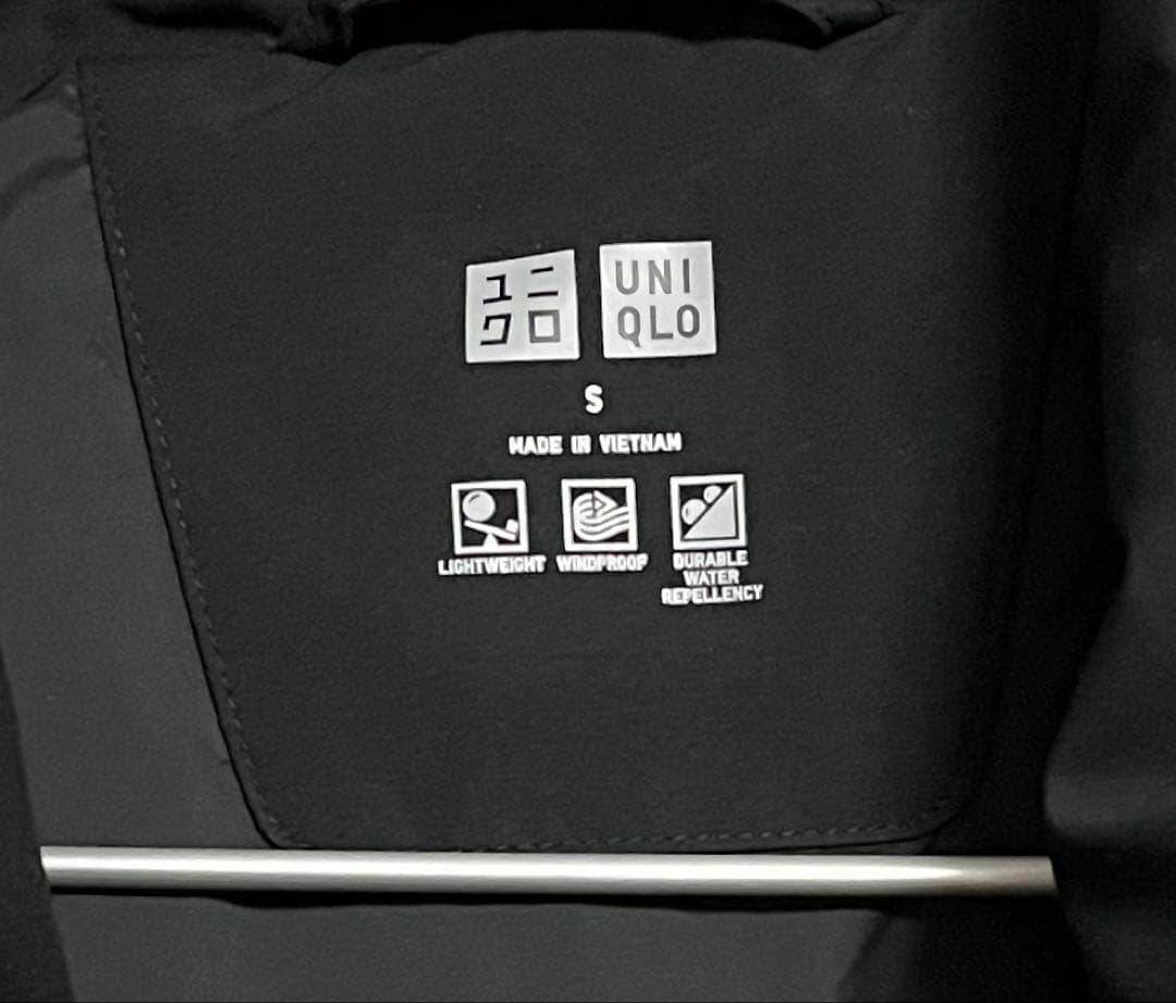 UNIQLO シームレスダウンジャケット　ブラック　Sサイズ