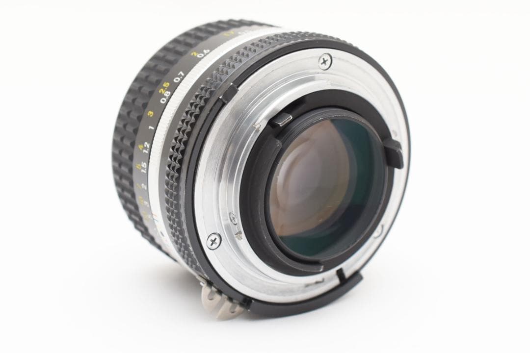 美品 Nikon Ai-s NIKKOR 50mm F1.4 単焦点レンズ