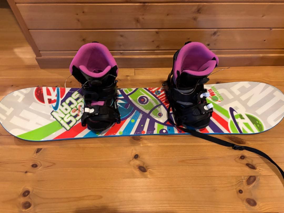 ロシニョールキッズスノーボード ビンディング 、ブーツ 、リーシュコードセット