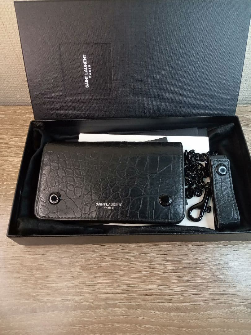 値下げ正規品✨️SAINT LAURENT PARIS✨️ 長財布　箱、保証書付