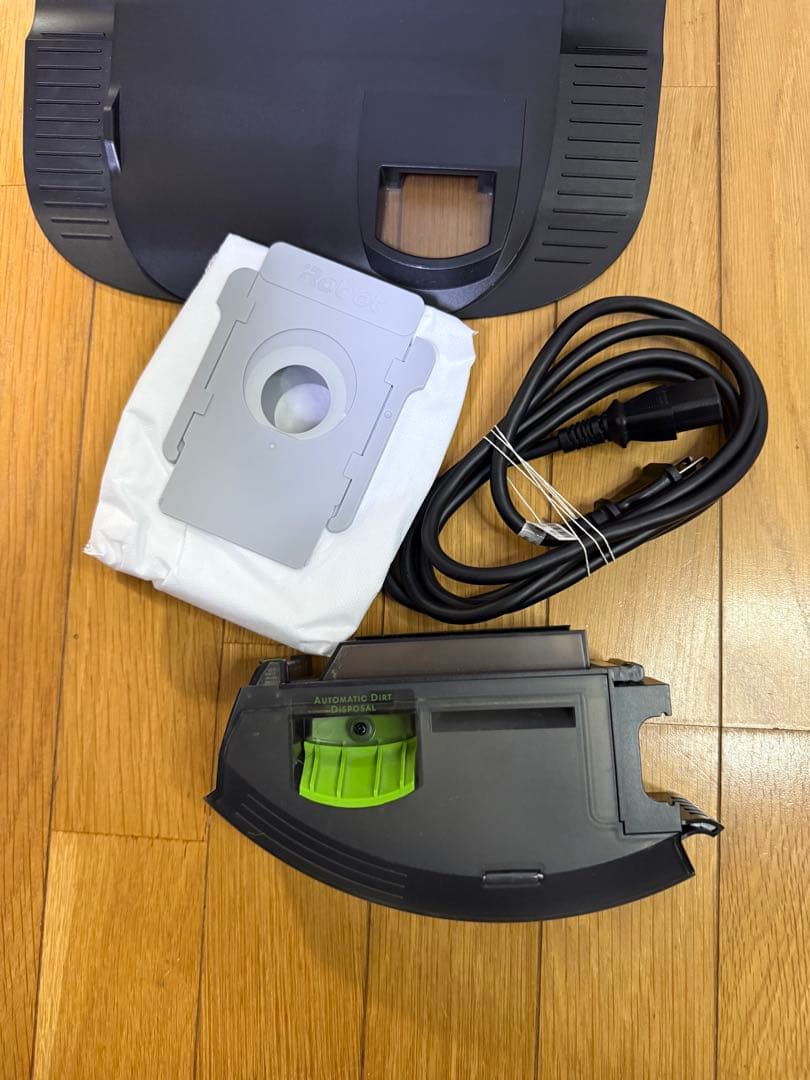 ルンバ iRobot クリーンベース &専用ダ ストボックス