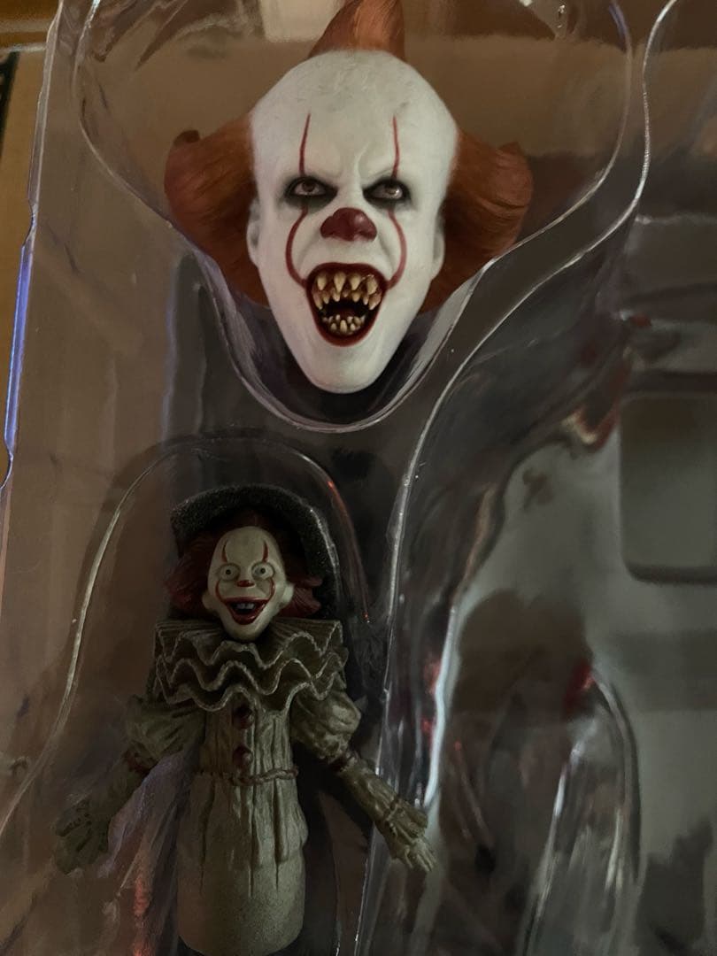 ❗️未展示　最安値　輸送箱付❗️ホットトイズ　ペニーワイズ