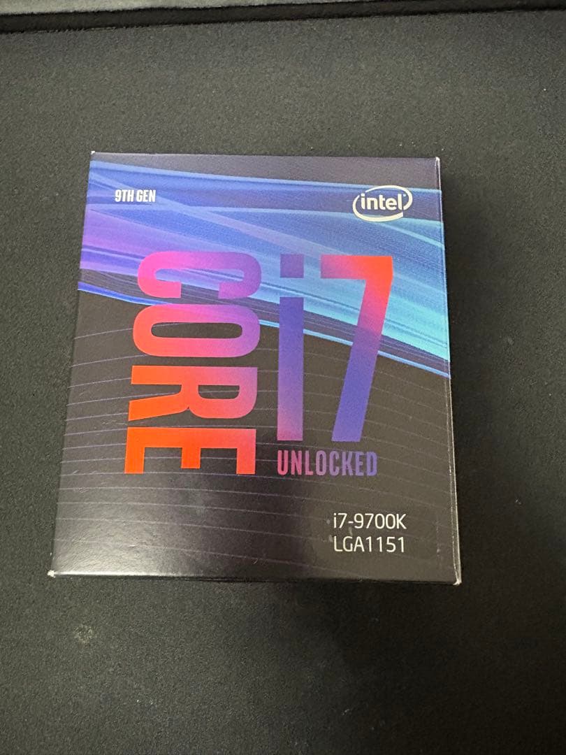 Intel Core i7-9700K CPU 第9世代