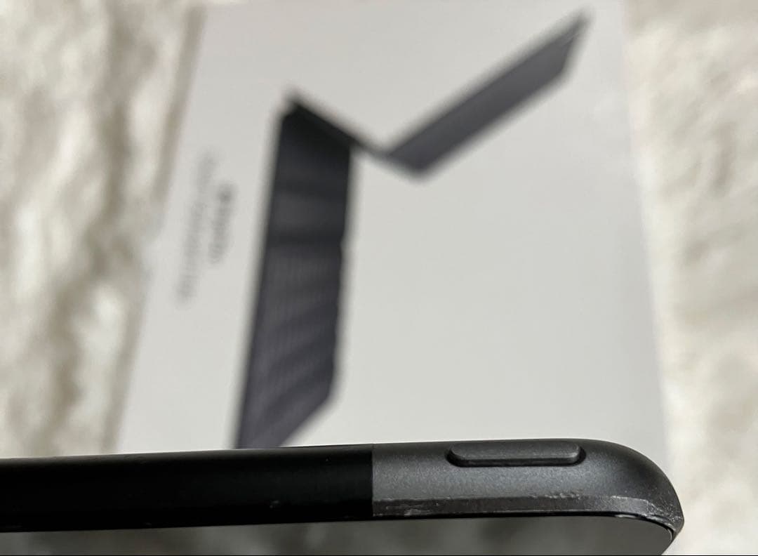 【完動品】iPad 第8世代 128GB SIMフリー 【すぐ発送】【付属品】