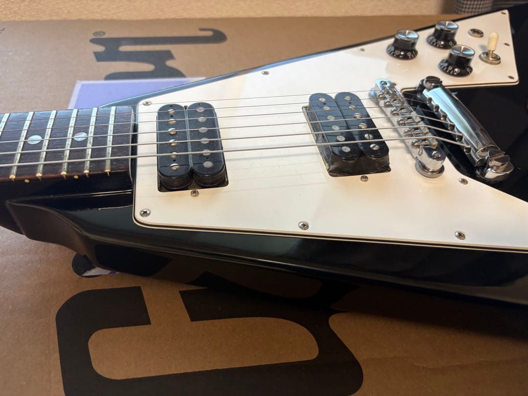 希少 Burny フライングV Revival リバイバル RFV-75