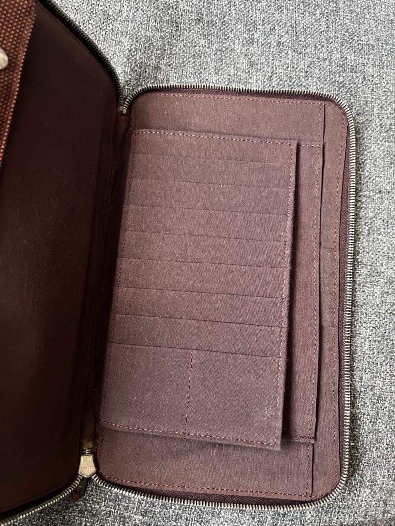 宮伸様　HERMESエールライン パース　ラウンドファスナー パスポートケース