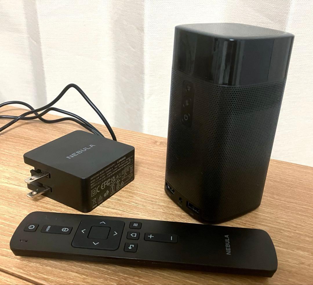 Nebula Apollo プロジェクター　Anker BLACK