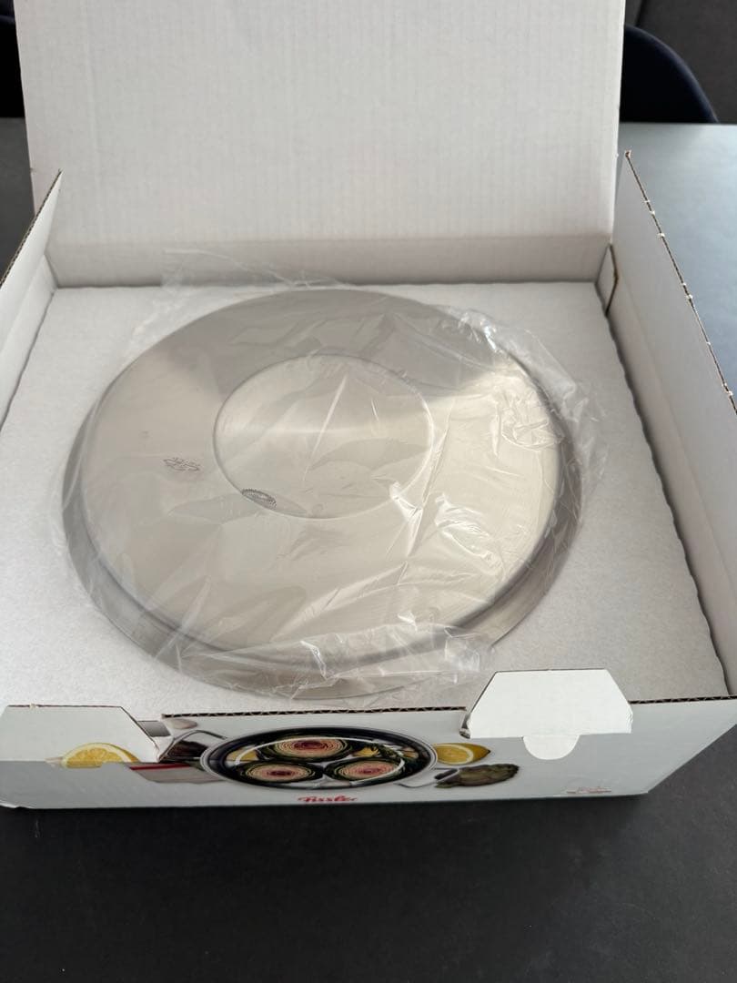 フィスラー　オリジナルプロフィコレクション　キャセロール24cm 新品未使用