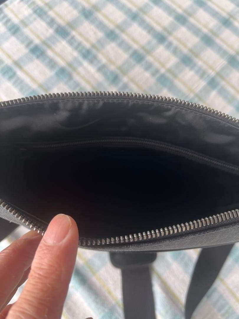 新品未使用品　GUCCI グッチ GGスプリーム　メッセンジャーバッグ