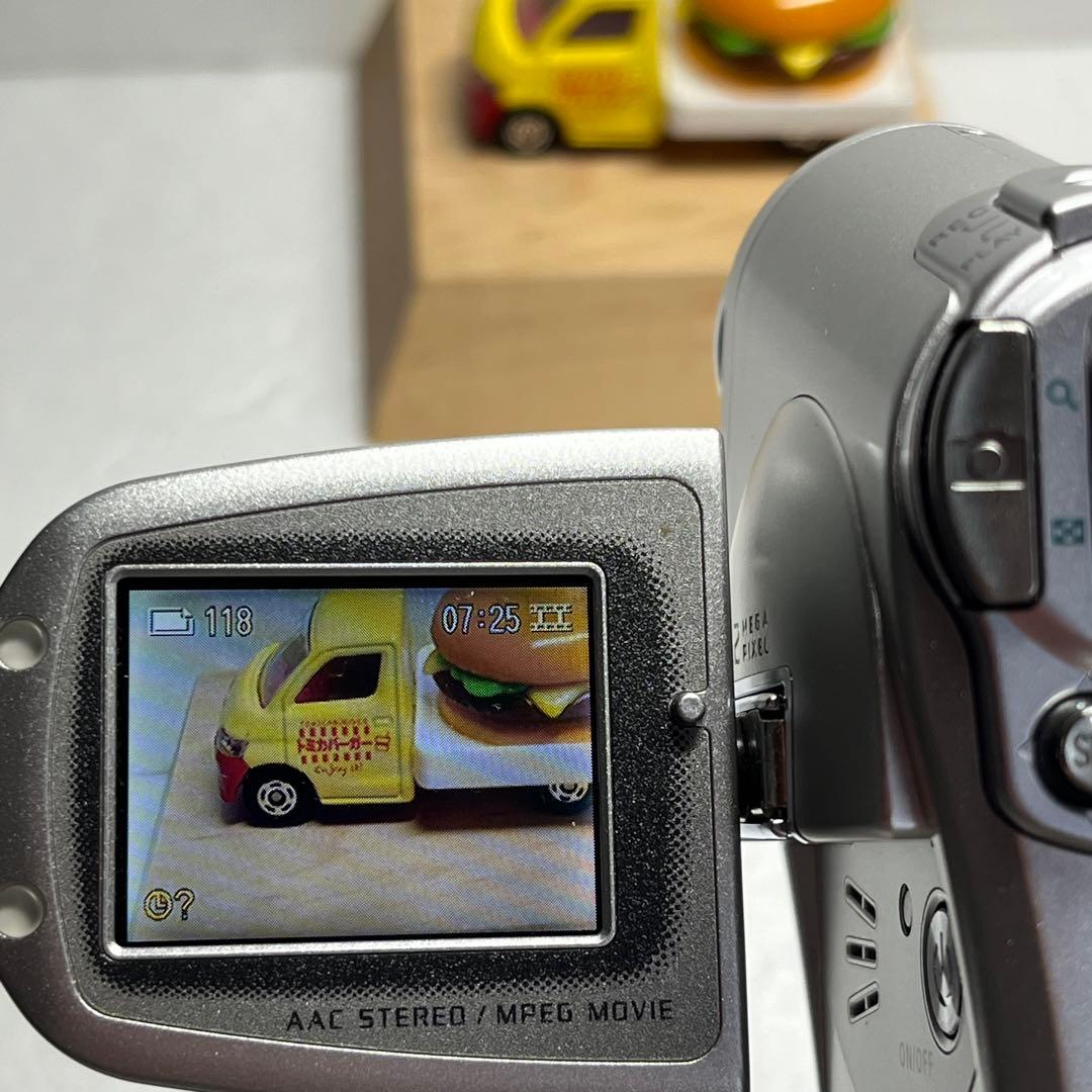 ☆美品☆SANYOデジタルムービーカメラXacti DMX-C1(S)人気稀少品