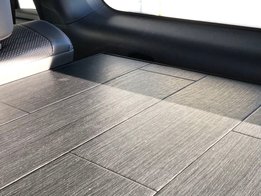 ランドクルーザー250 ラゲッジラック　棚