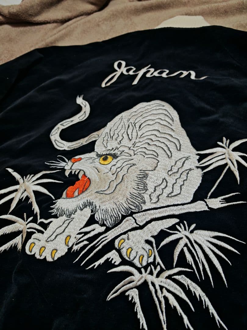 AVIREX USA２面用 虎 ワシ 日本限定 別珍 スカジャン vintage