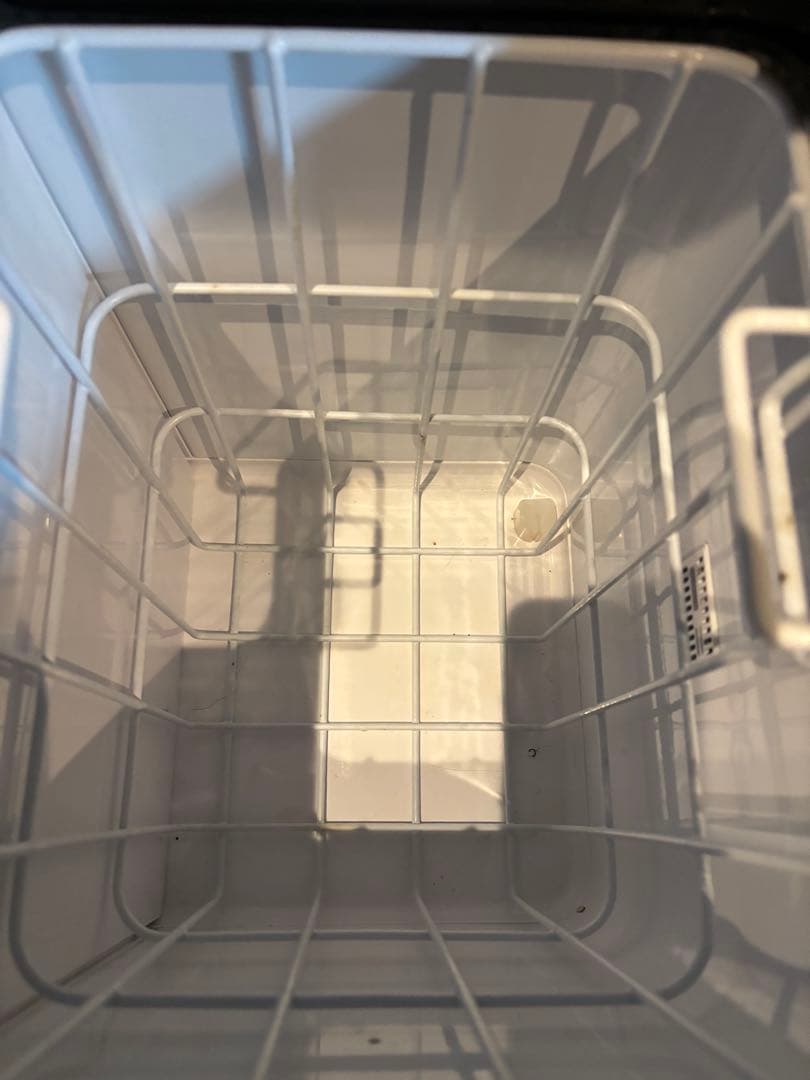 Makita 保冷温庫　両開き　仕切り付き　バッテリーなし