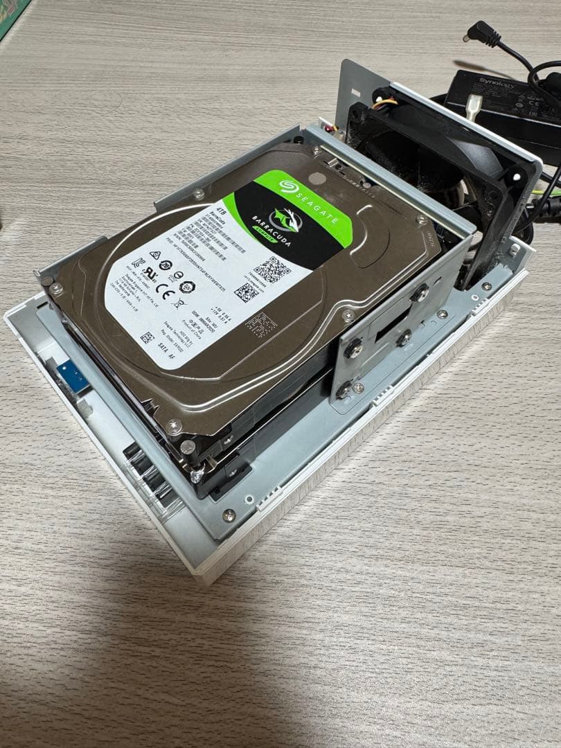 Synology NAS DS220j 2ベイモデル