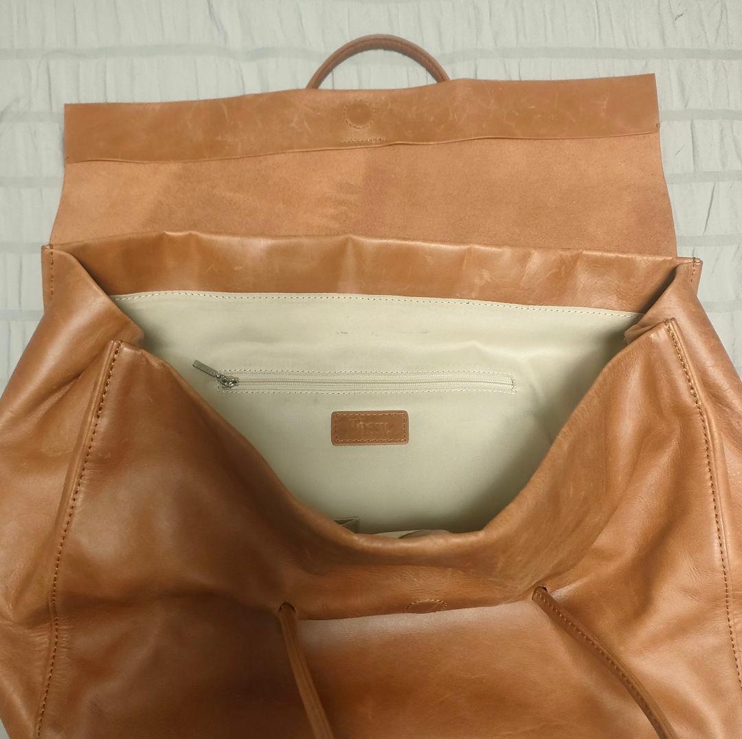 ウィムガゼット Hoaw. 牛革 フラップボストンバッグ ヴィンテージ加工