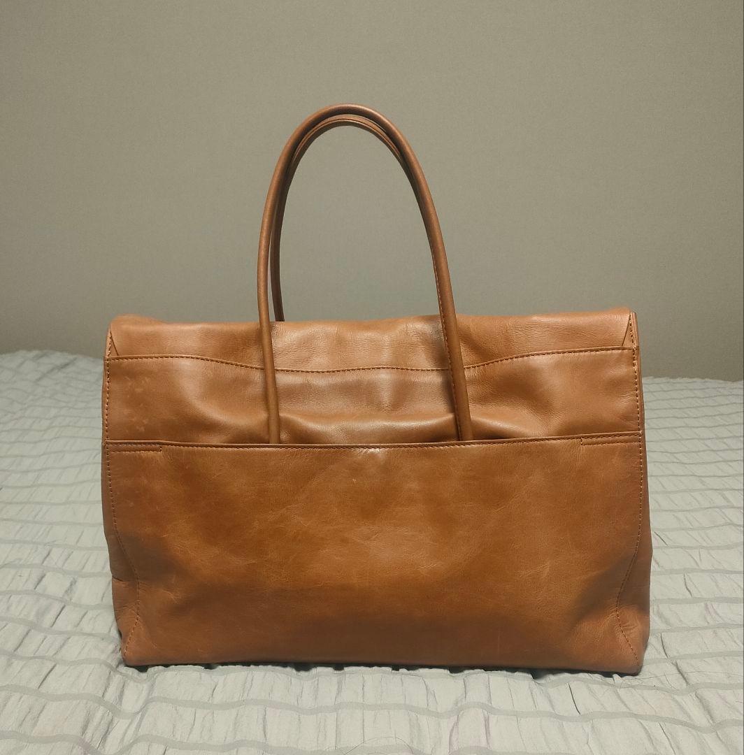 ウィムガゼット Hoaw. 牛革 フラップボストンバッグ ヴィンテージ加工