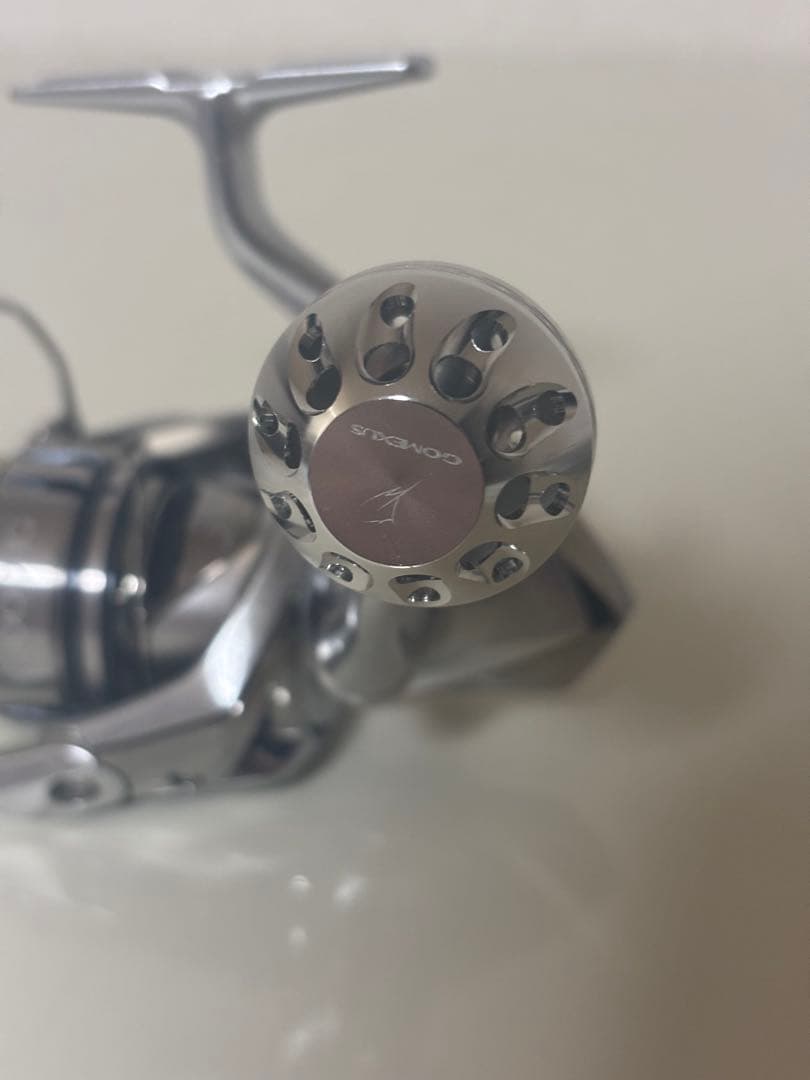 【大特価‼︎】 シマノ 19 ストラディック C3000HG ゴメクサスカスタム