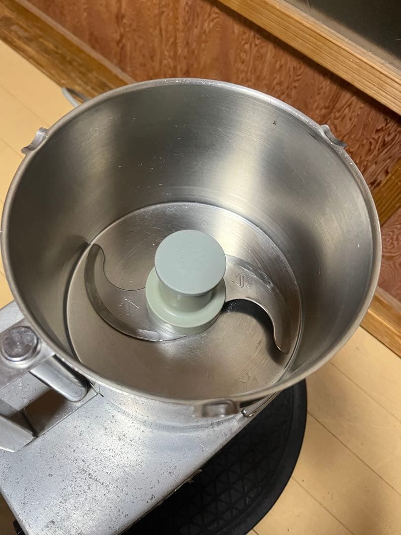 FMI ロボクープ　R3 Plus 業務用フードプロセッサー　200v 動作品