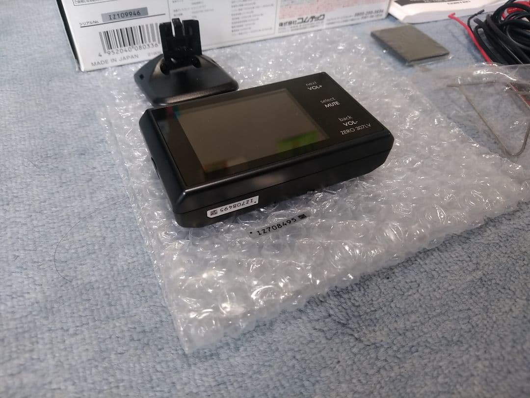 超美品 コムテック ZERO 307LV 2.4インチ OBD2接続対応