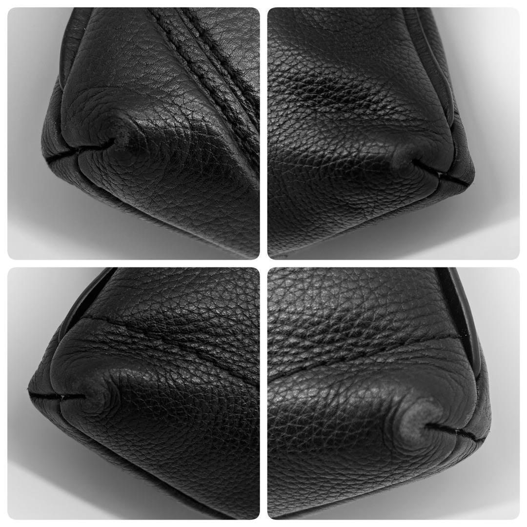 A786【良品】カステルバジャック レザー メッセンジャーバッグ 黒 大判ロゴ