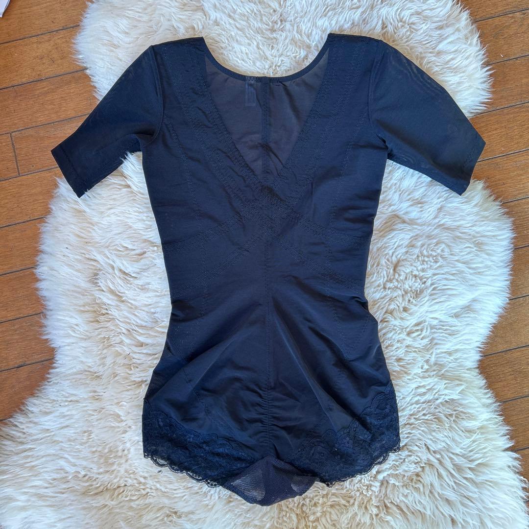 セール！グラントイーワンズ 袖付きボディスーツ85