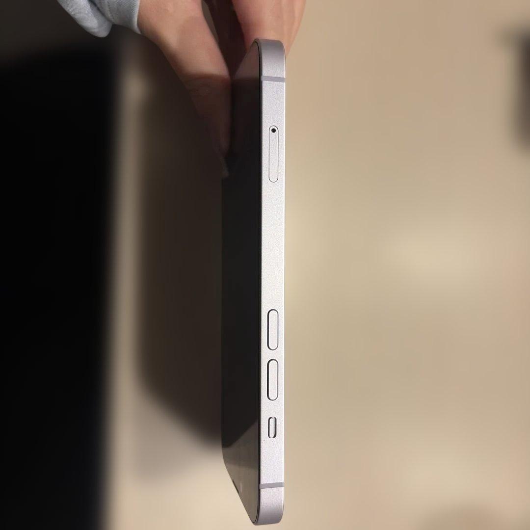 【美品】Apple iPhone 14 パープル256GB