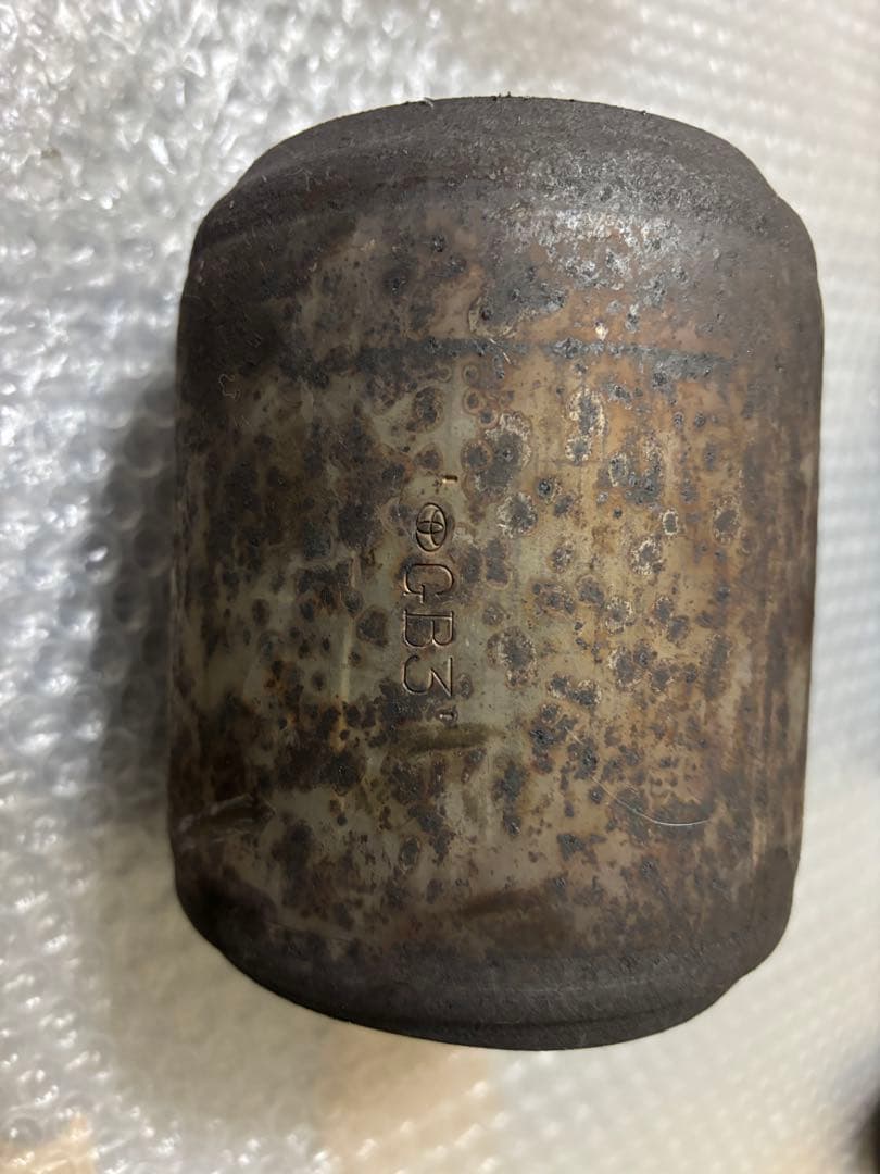 Toyota GB3 acr30 2az 触媒一個