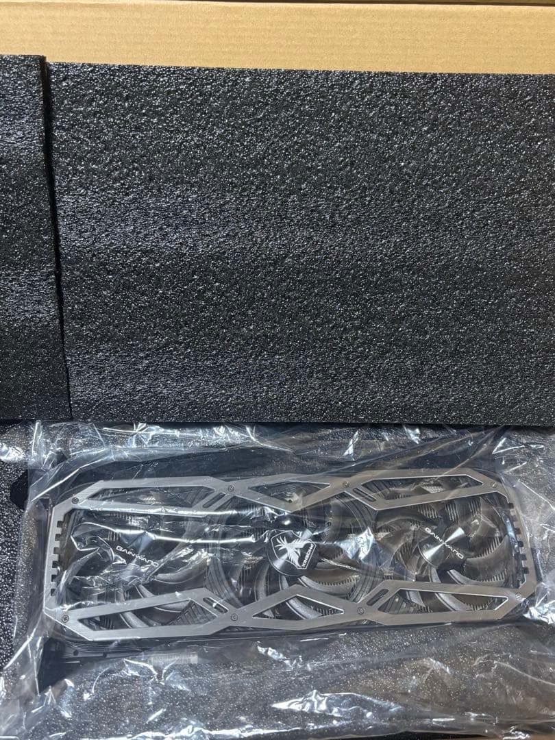 グラフィックボード・グラボ・ビデオカード Gainward GeForce RTX 3070 Phoenix