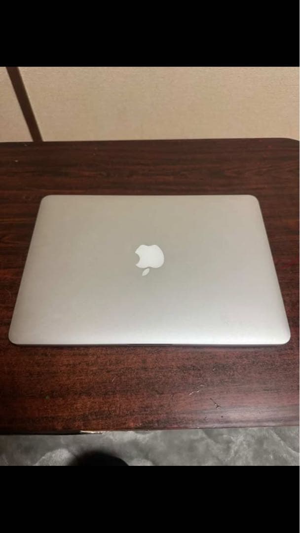 Apple MacBook proシルバー 本体 充電器付きジャンク品