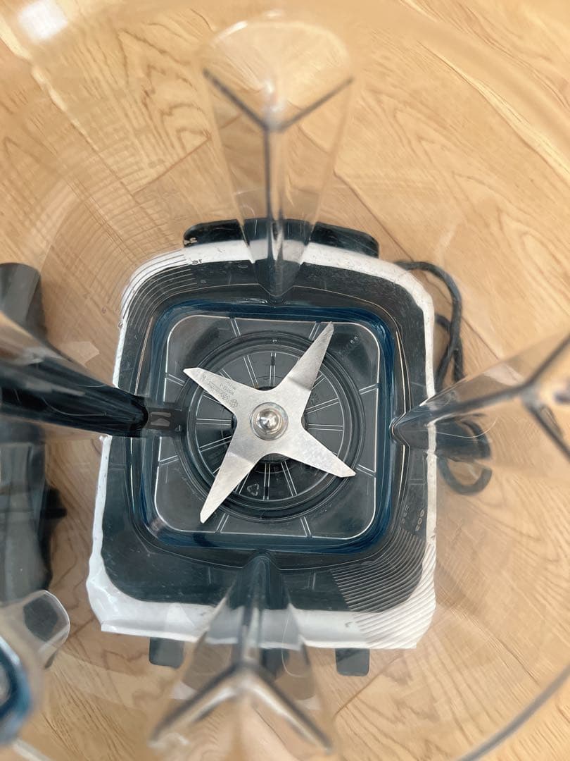 最終値下げ　Vitamix V1200i ホワイト ブレンダー