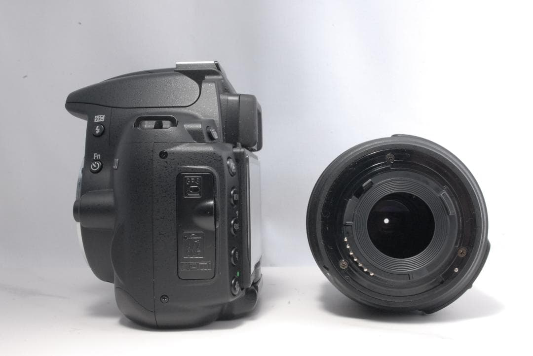 初心者おすすめ✨ Nikon D5000 レンズキット スマホ転送　美品